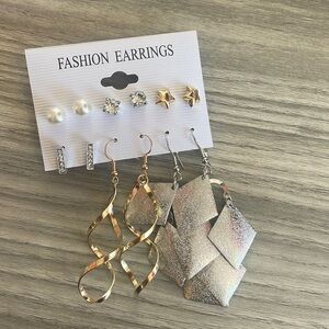 Set of earrings​​​​​​​​